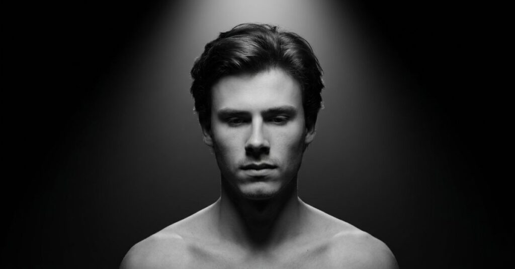 Top Light Portrait – Dramatic Studio Mood)